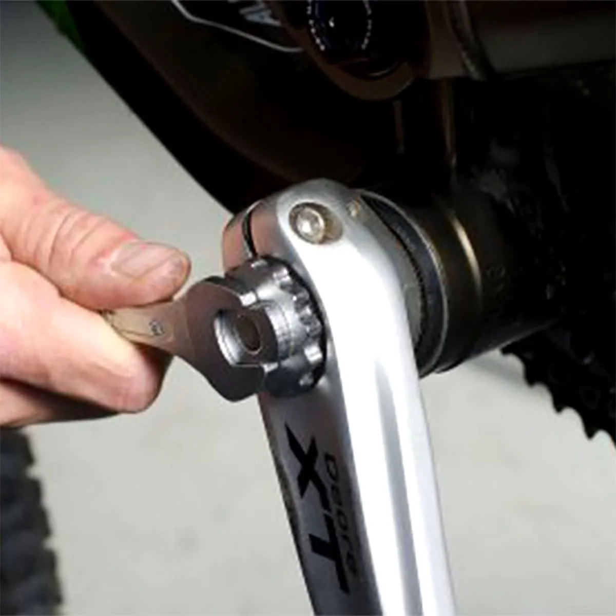 Klucz do mechanizmu korbowego Shimano UNIOR -1609.1/2 - Image 2