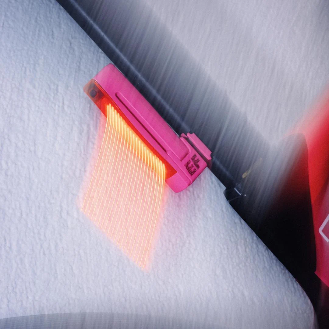 KNOG PLUS REAR 20 Lumen Limitowana edycja tylnej lampki E.F. Pro Cycling Pink - Image 3