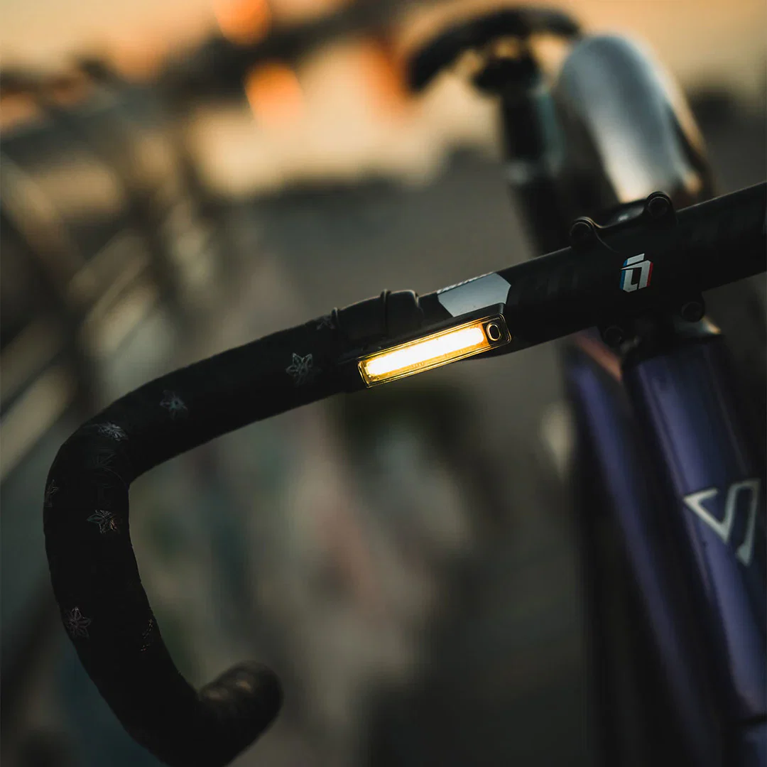 KNOG PLUS TWINPACK Lampa przednia i tylna 40/20 lumenów, czarna - Image 8