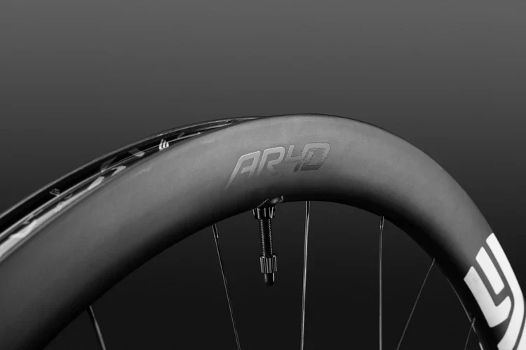 Koło przednie ENVE AR40 Tubeless Ready (Center Lock) - Image 3