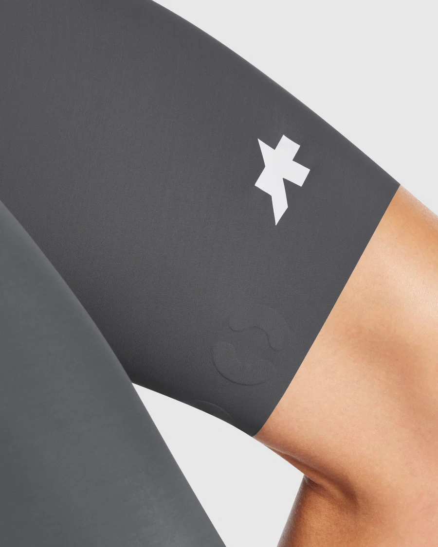 Koszulka ASSOS EQUIPE R S11 Bib Tight Grey - Image 8