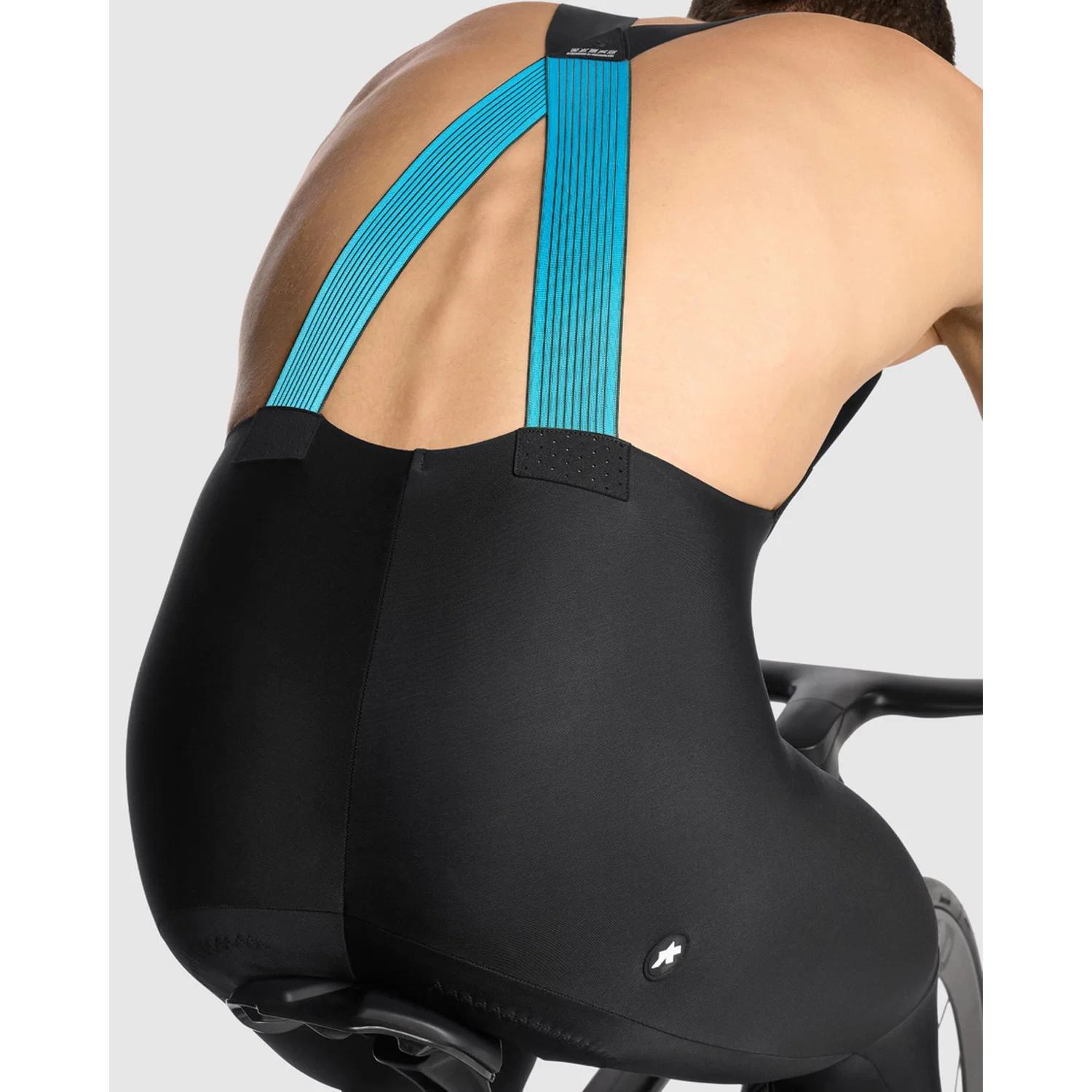 Spodenki ASSOS EQUIPE R HABU WINTER S11 Bibshorts czarne - Image 8
