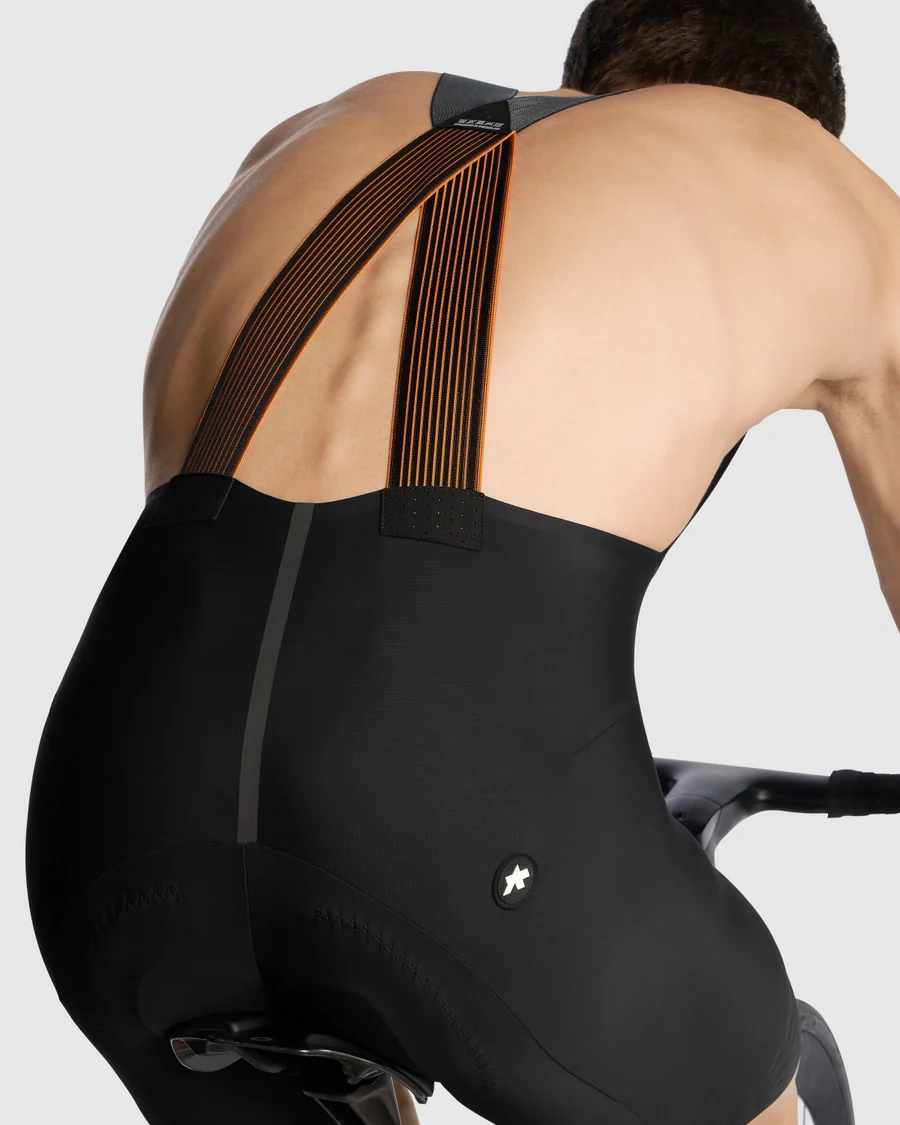 Koszulka ASSOS EQUIPE RS SCHTRADIVAR S11 Regular Bib Tight czarna - Image 8
