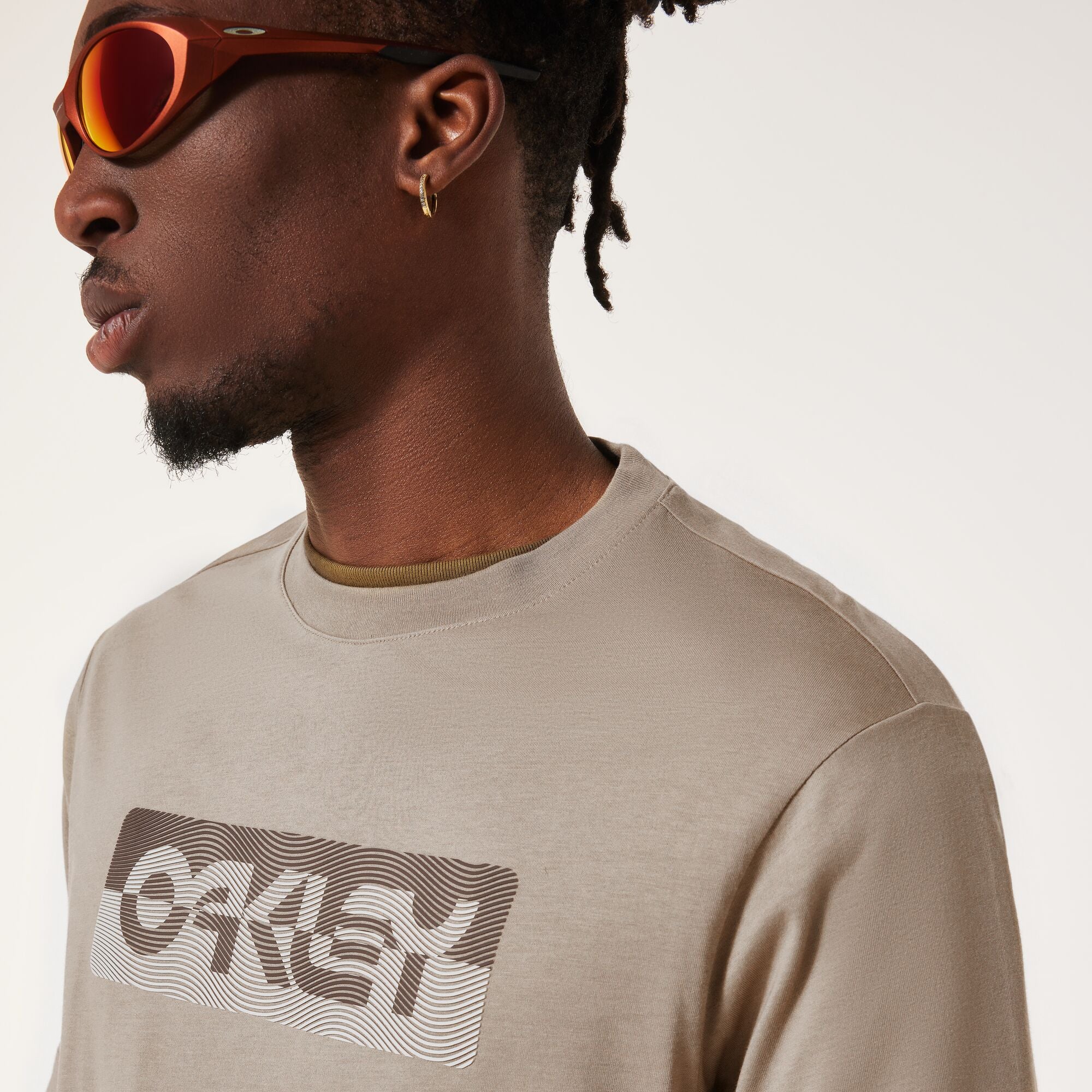 Koszulka OAKLEY DUALITY B1B Beige Pebble T-Shirt - Image 4