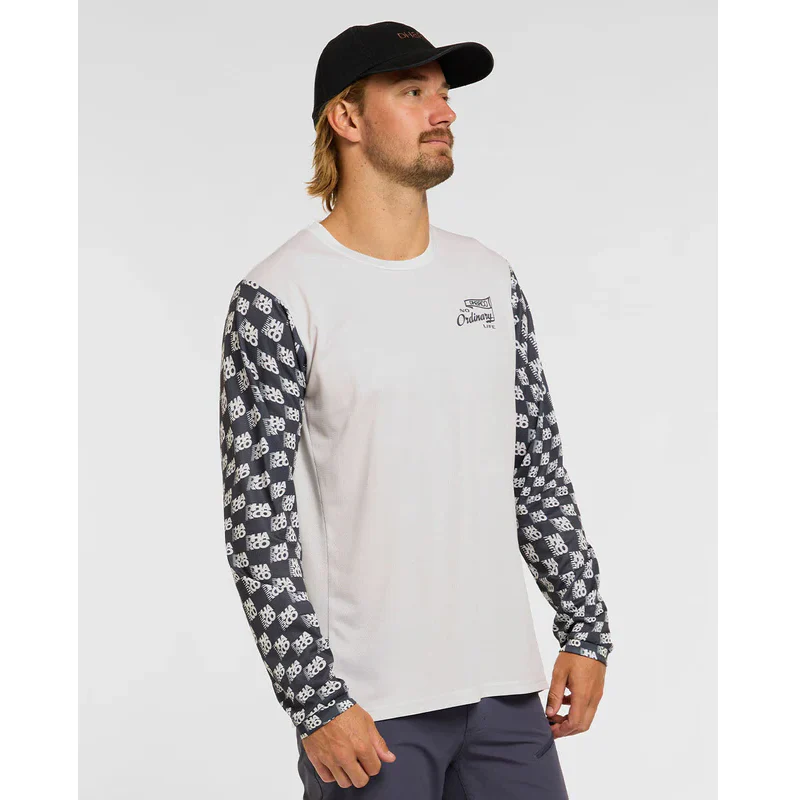 Koszulka z długim rękawem DHARCO GRAVITY OFFSET biały/czarny - Image 3