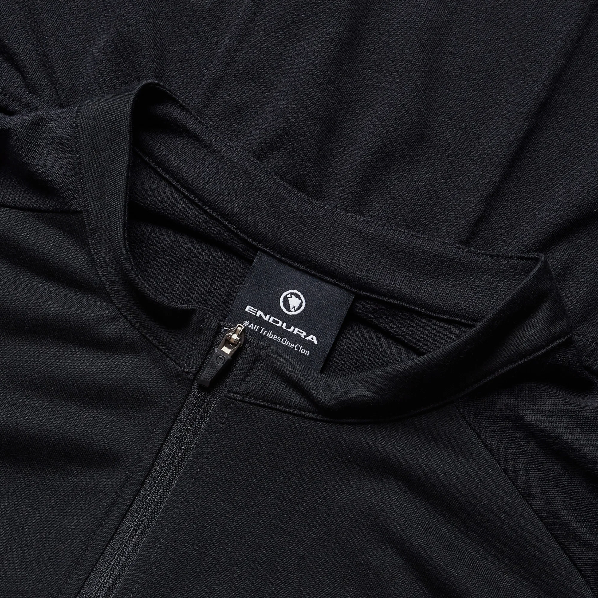 Koszulka z krótkim rękawem ENDURA LOOP ZIPPED czarna - Image 6