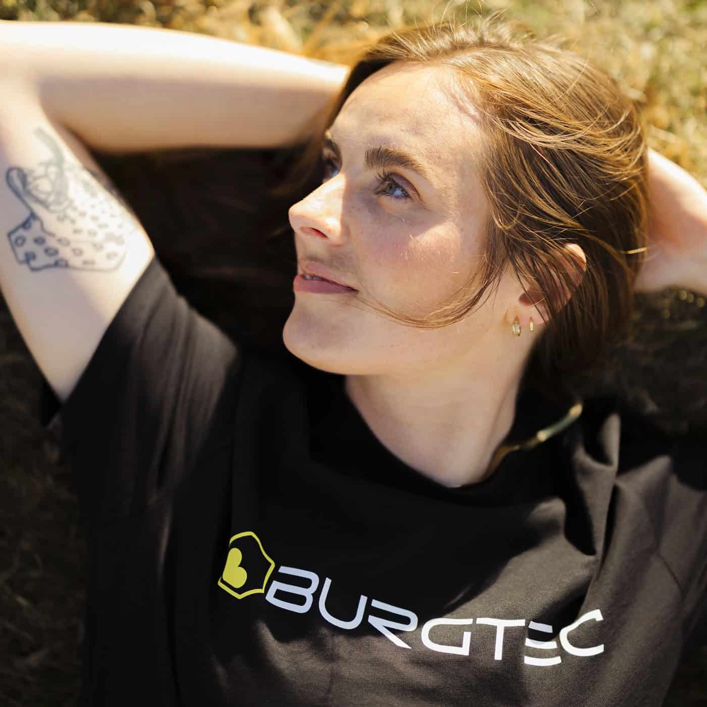 Koszulka z logo BURGTEC czarna - Image 2