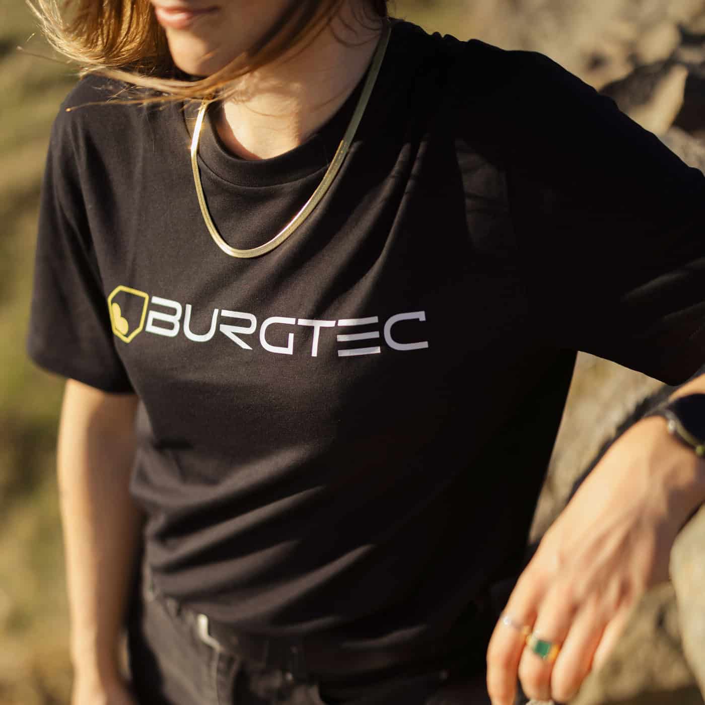 Koszulka z logo BURGTEC czarna - Image 4