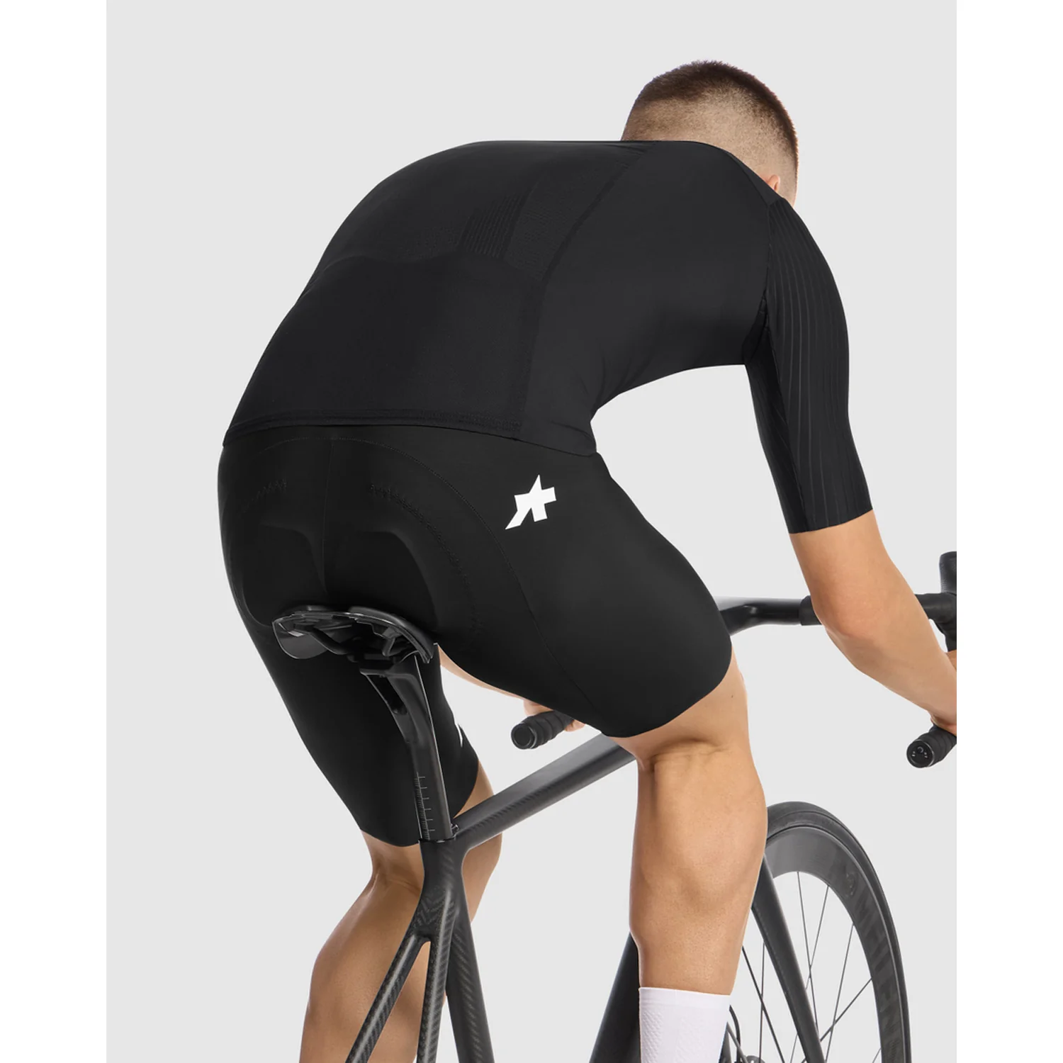 ASSOS EQUIPE RS SHELL S11 Kurtka bez rękawów czarny - Image 9