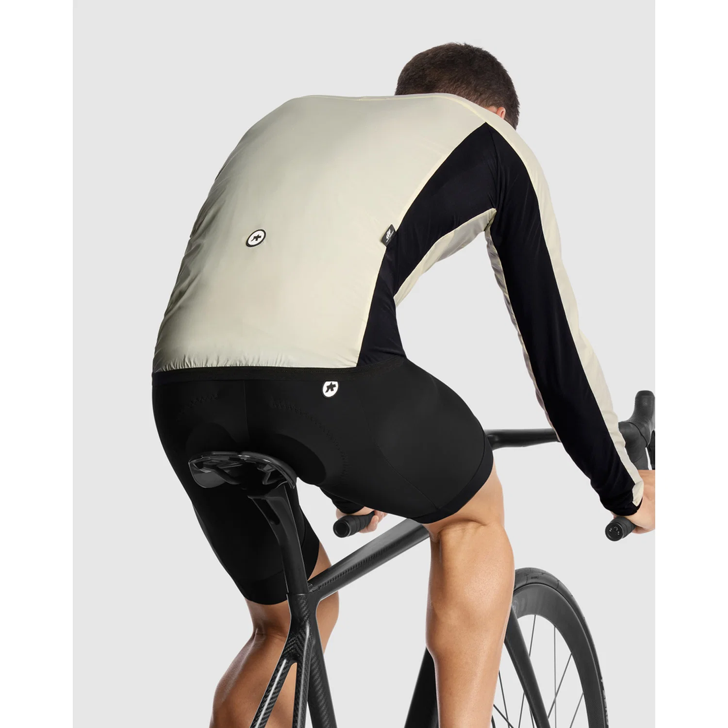 Piaskowa kurtka ASSOS MILLE GT WIND C2 - Image 7