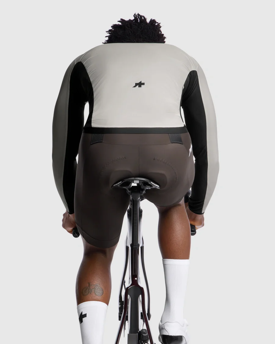 Kurtka ASSOS MILLE GT WIND S11 Almond Milk - Image 6