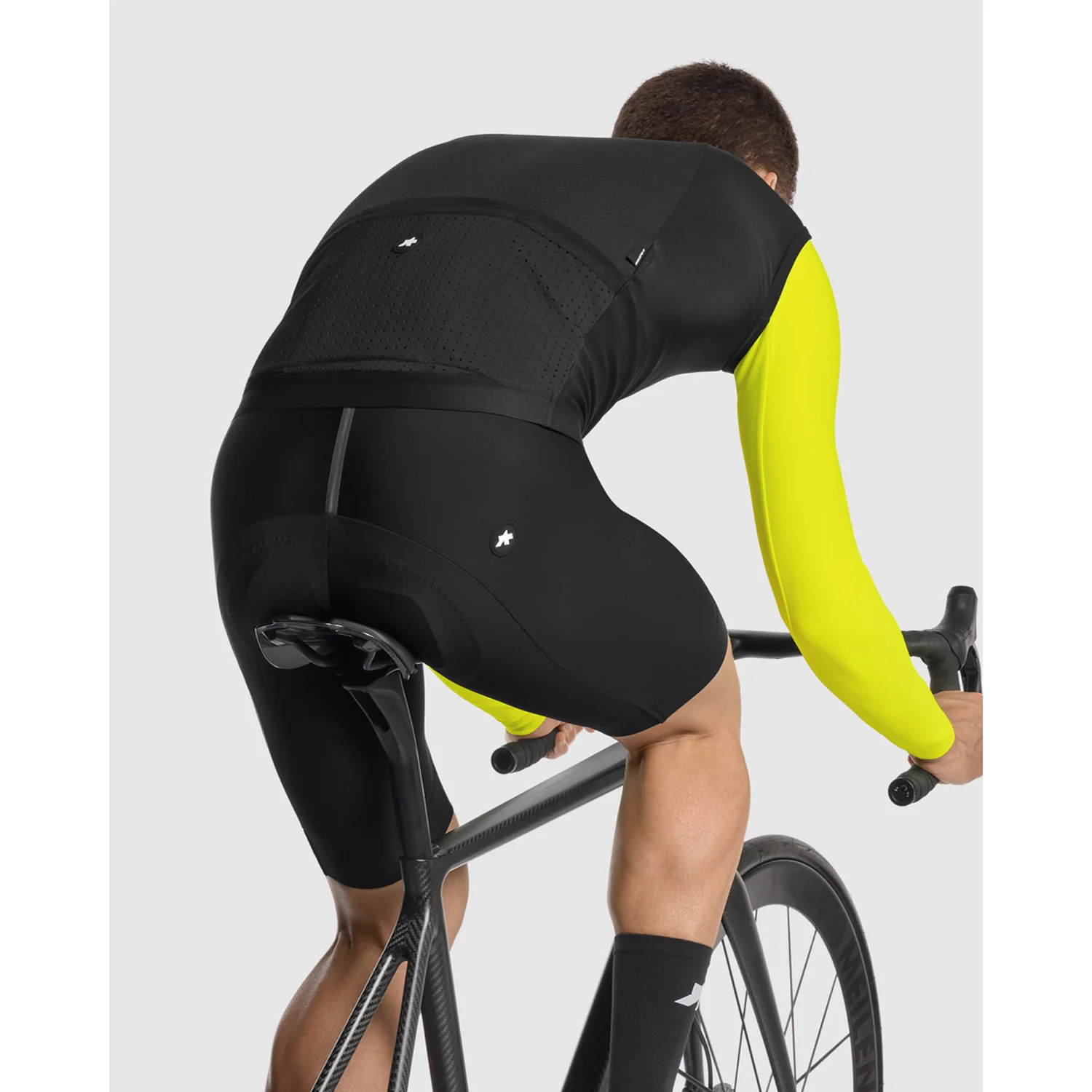 ASSOS EQUIPE R SPRING FALL S11 Kurtka bez rękawów czarny - Image 7