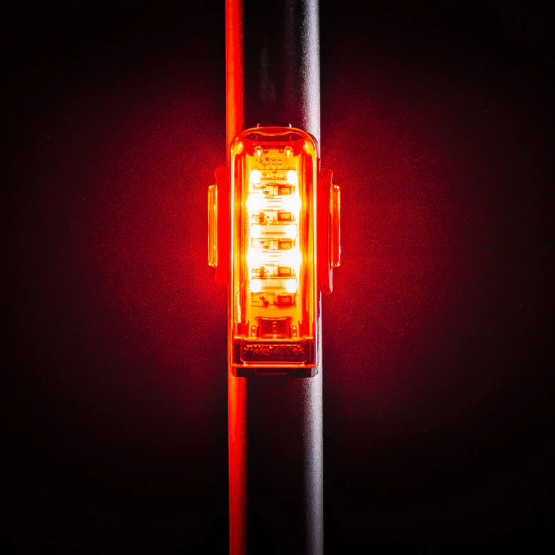 Lampa tylna LEZYNE STRIP PRO Ai ALERT 400+ - Image 5