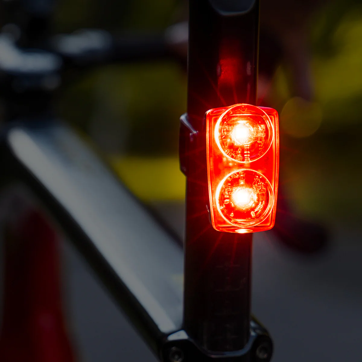 Lampa tylna SIGMA Buster RL 150 ze światłem stopu - Image 4