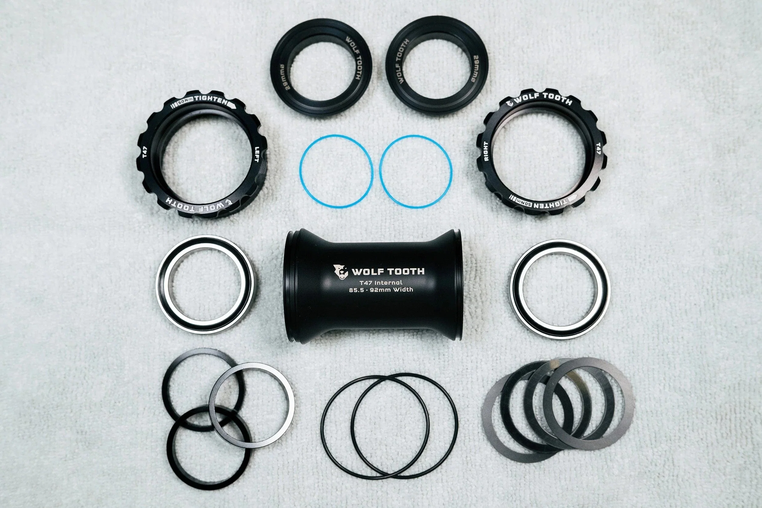 Mechanizm korbowy WOLFTOOTH T47i Internal 29mm SRAM DUB Black - Image 3