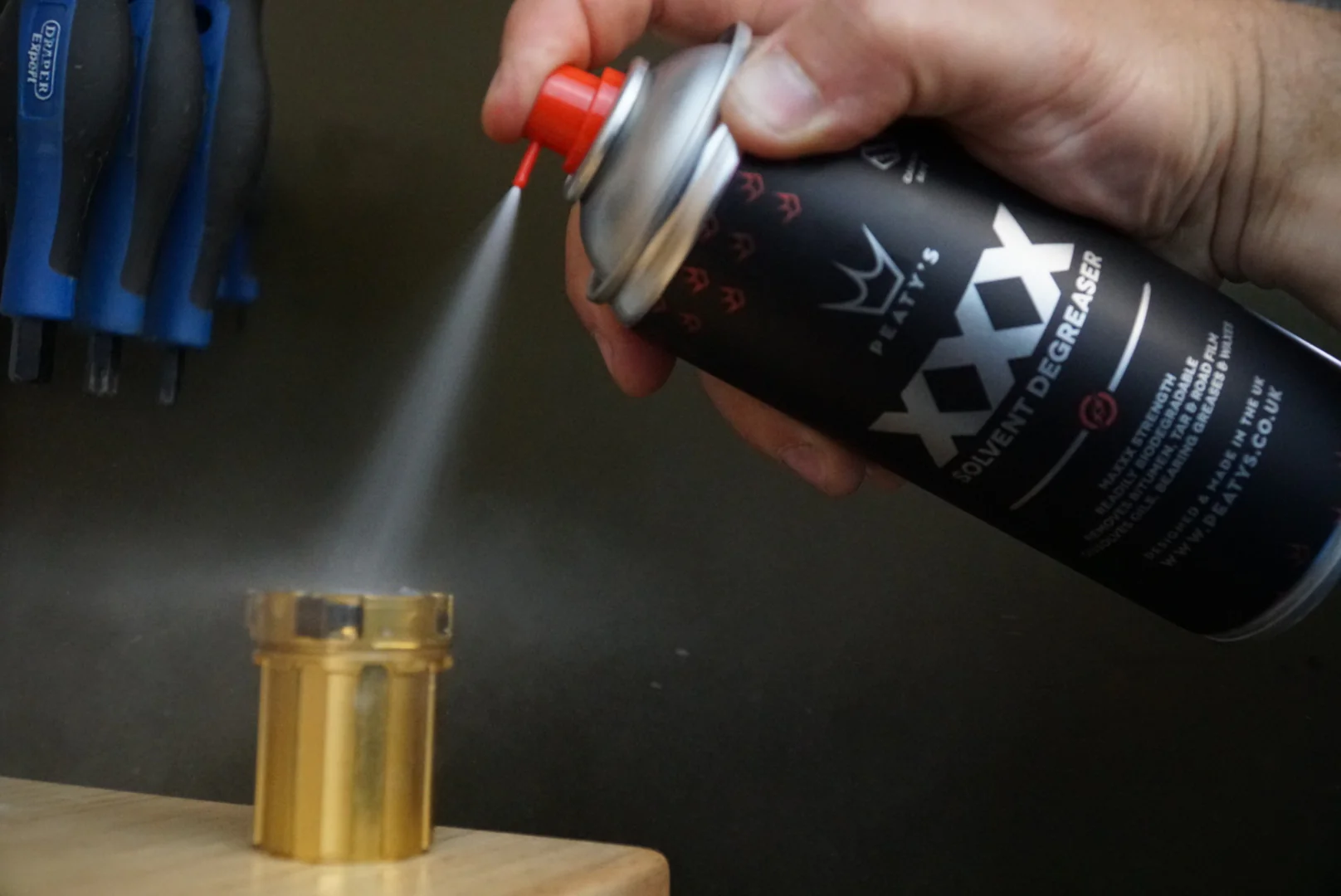 Odtłuszczacz rozpuszczalnikowy PEATY'S AEROSOL (400 ml) - Image 2