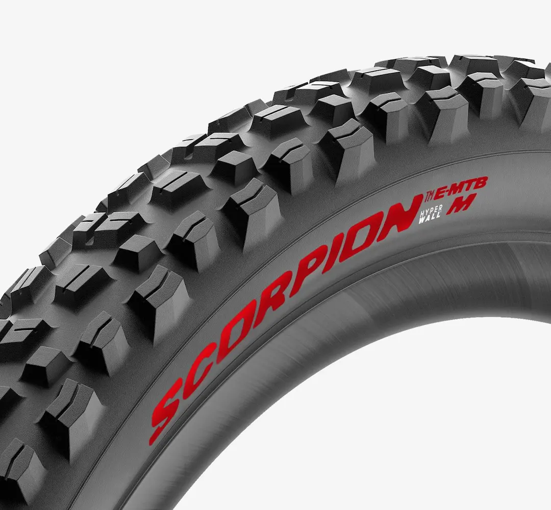 Opona PIRELLI SCORPION E-MTB M 29x2.6 Tubeless Ready Soft Black/Red 4355700 - Image 2