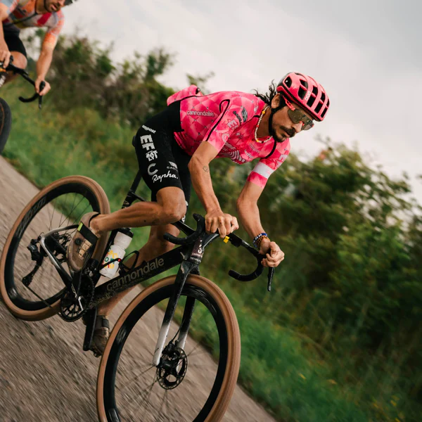 Opona VITTORIA TERRENO PRO T50 Mixed Gravel Race 700x35c Tubeless Ready Soft Brown - Image 3