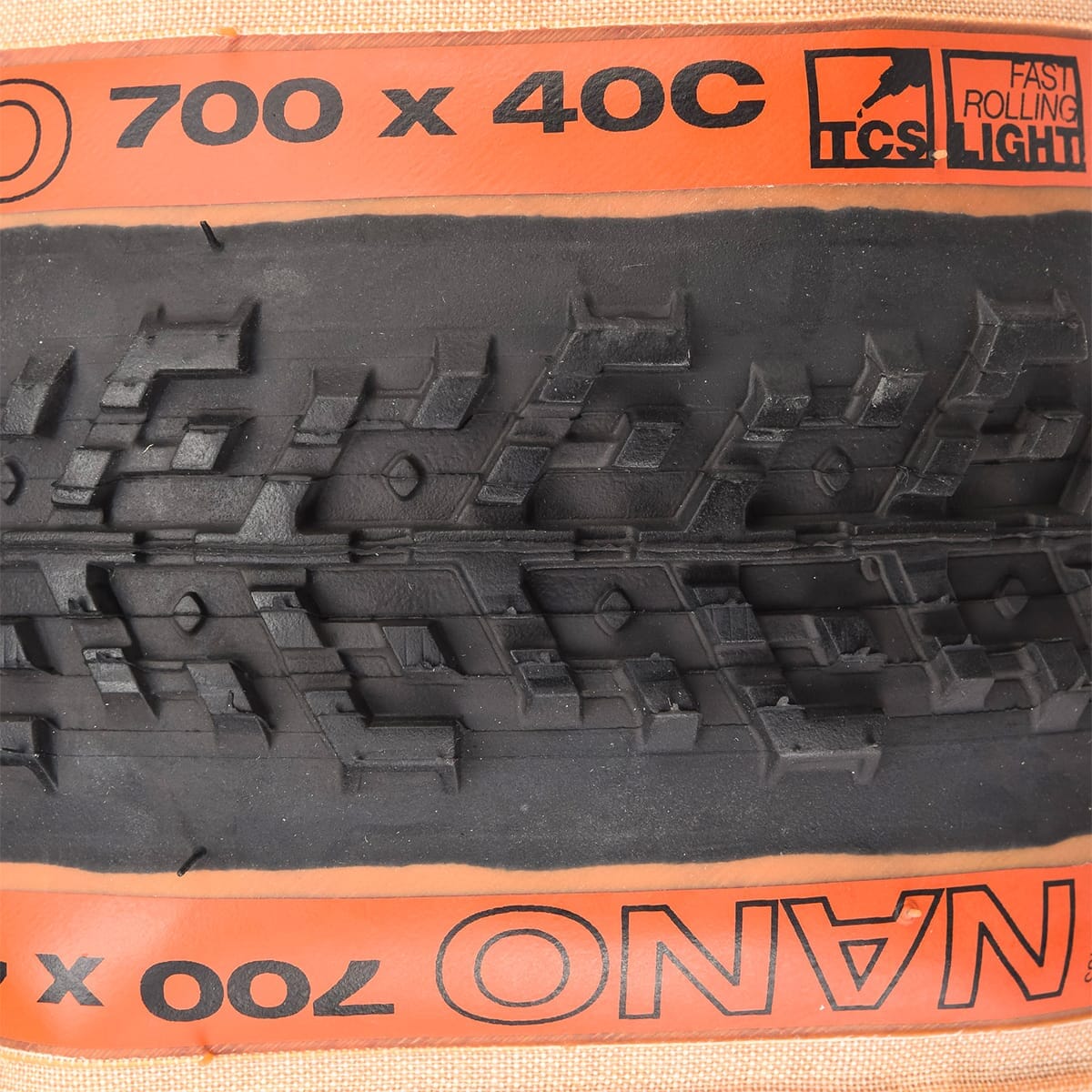 Opona WTB NANO TCS LIGHT FAST ROLLING DUAL DNA 700x40c Tubeless Ready Beige - Image 3