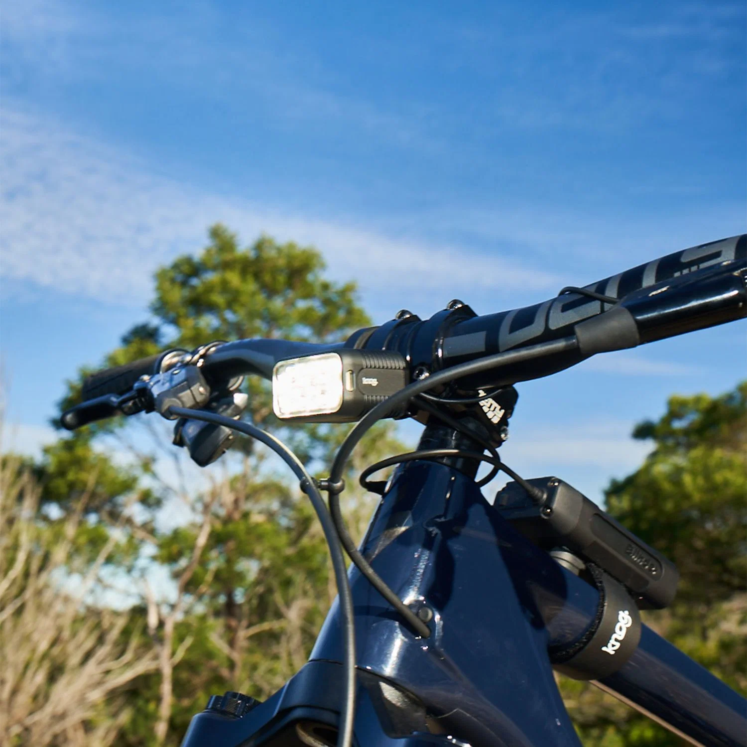 Oświetlenie przednie KNOG BLINDER X 1800 - Image 3