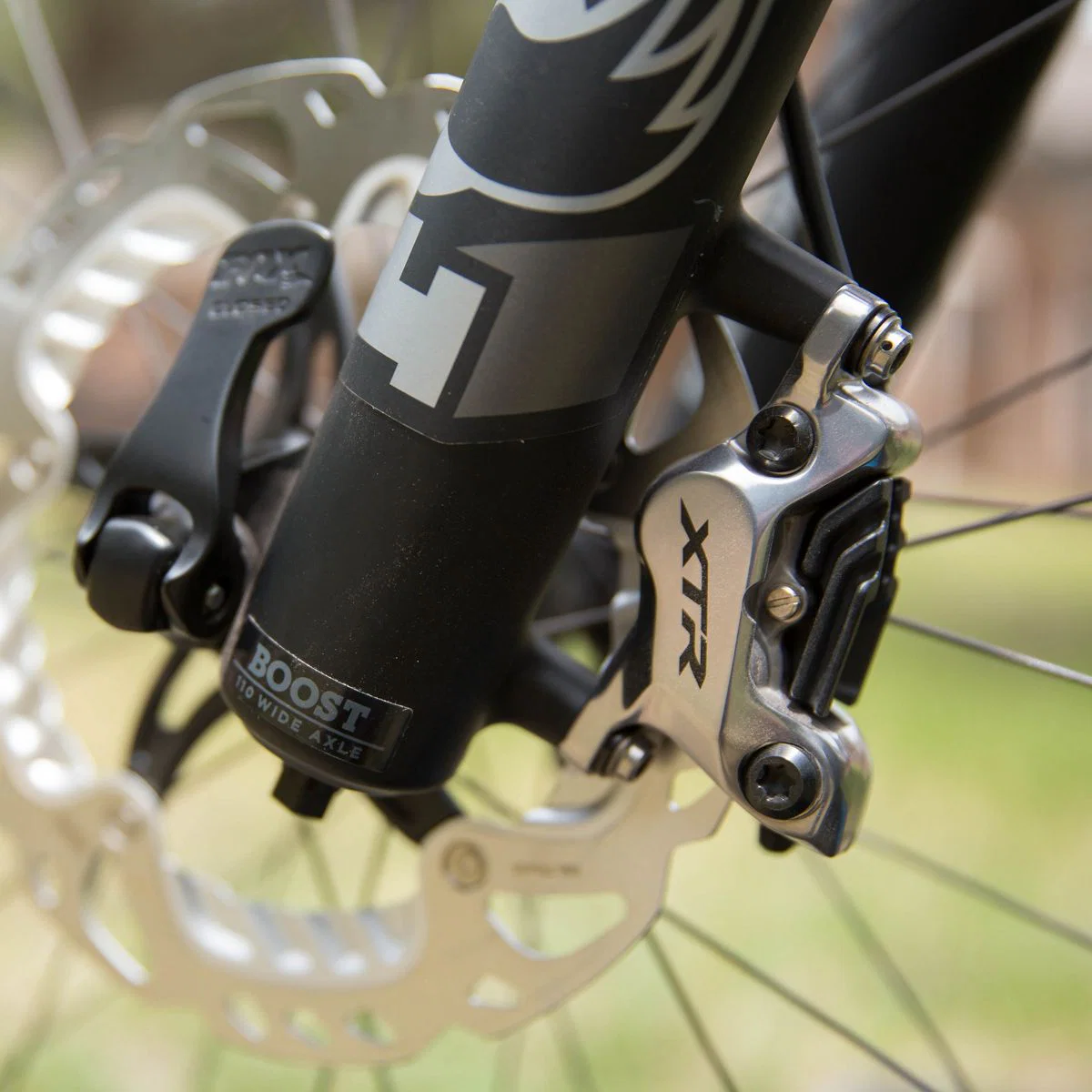 Para 4-tłoczkowych wentylowanych metalowych klocków hamulcowych SHIMANO XTR M9120 J-KIT - Image 5