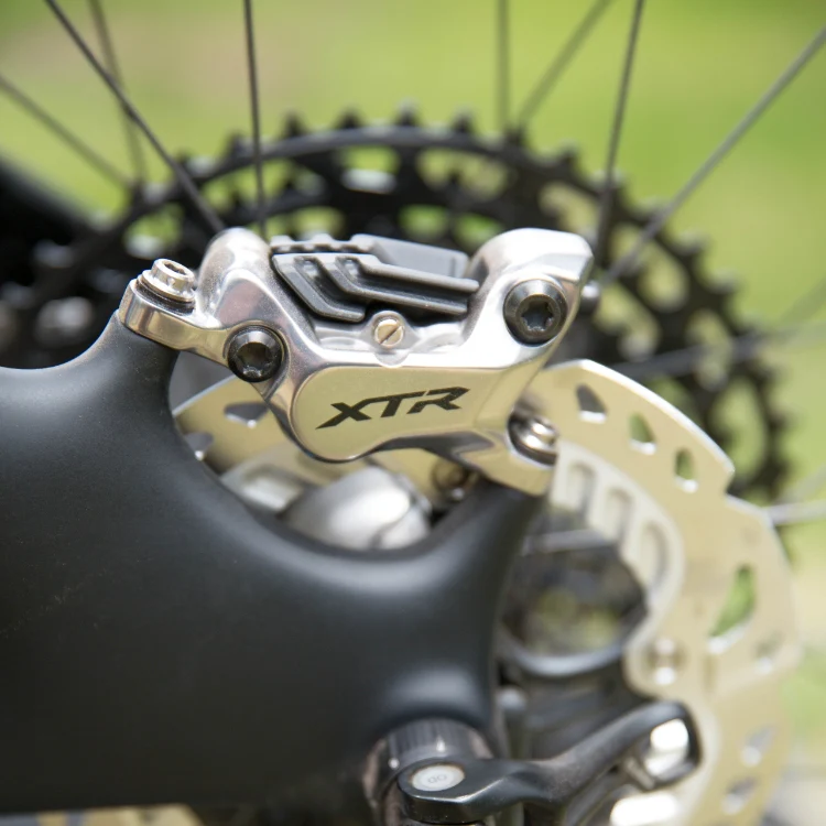 SHIMANO XTR BR-M9120 4-tłoczkowy żywiczny zacisk hamulca tarczowego z płetwami - Image 3