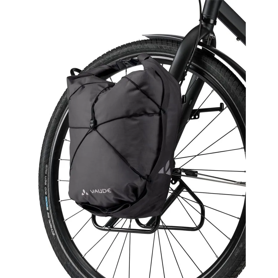Para czarnych toreb bagażowych VAUDE AQUA FRONT LIGHT 22 L - Image 5