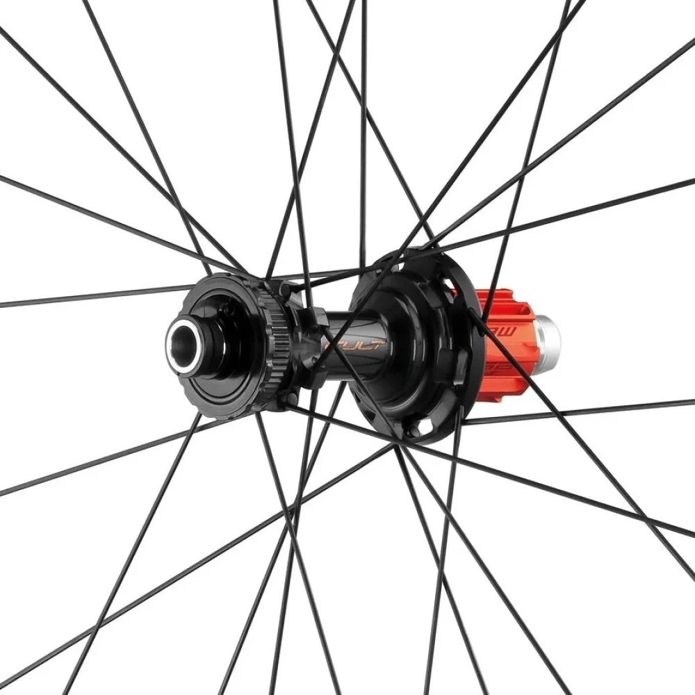 Para kół CAMPAGNOLO HYPERON ULTRA DISC przystosowanych do jazdy bezdętkowej (centralna blokada) - Image 5