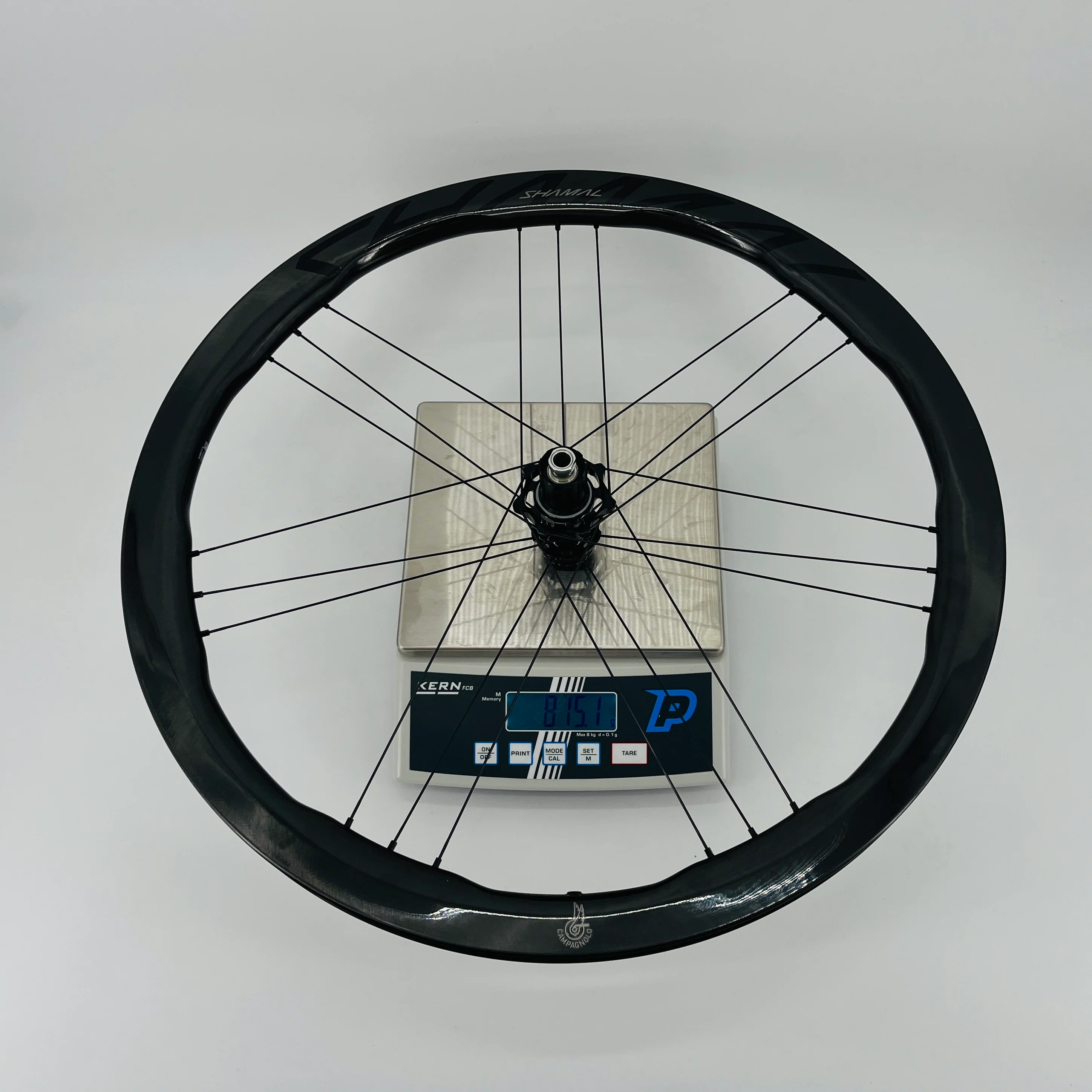 Para kół CAMPAGNOLO SHAMAL DUAL PROFILE CARBON C23 przystosowanych do jazdy bezdętkowej (centralna blokada) - Image 10