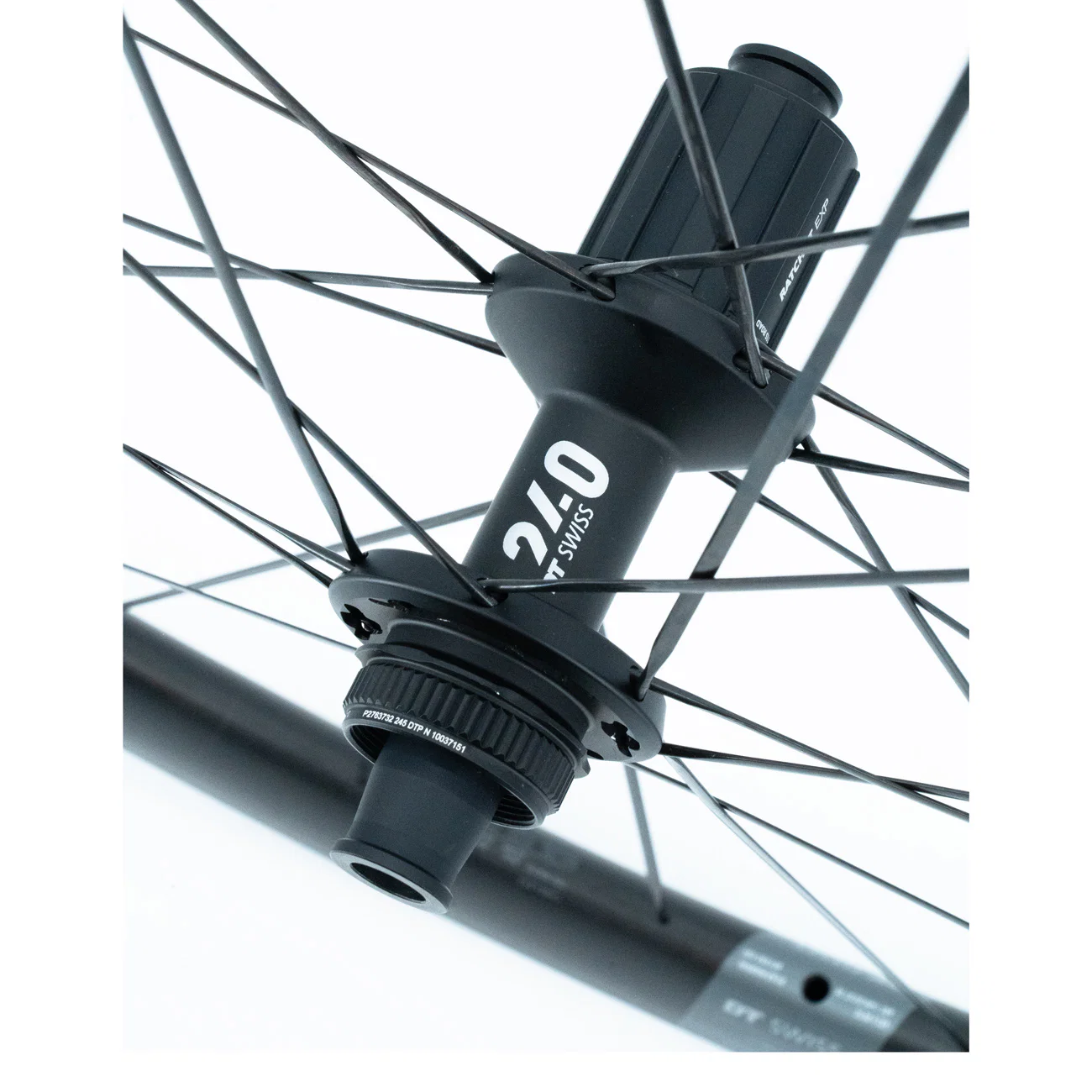 Para kół DT SWISS ARC 1400 DICUT 38 DISC przystosowanych do jazdy bezdętkowej (centralna blokada) - Image 6
