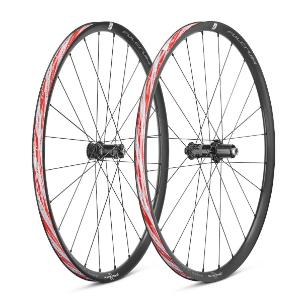 Para gotowych kół bezdętkowych FULCRUM RAPID RED AL 700c (centralna blokada)