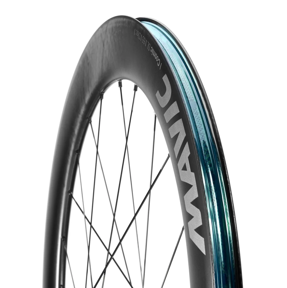 Para kół MAVIC COSMIC SL 65 DISC przystosowanych do jazdy bezdętkowej (centralna blokada) 2025 - Image 9