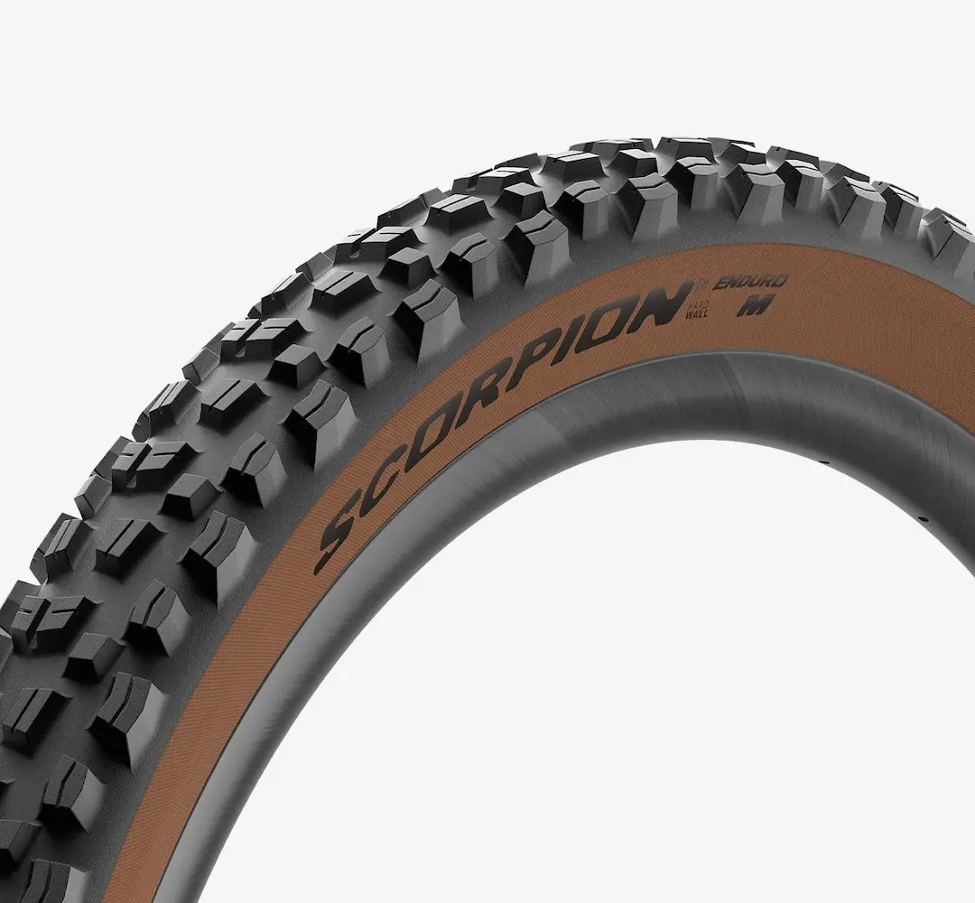 PIRELLI SCORPION ENDURO M CLASSIC 29x2.4 HardWall Tubeless Ready Miękka brązowa opona 4355100 - Image 2