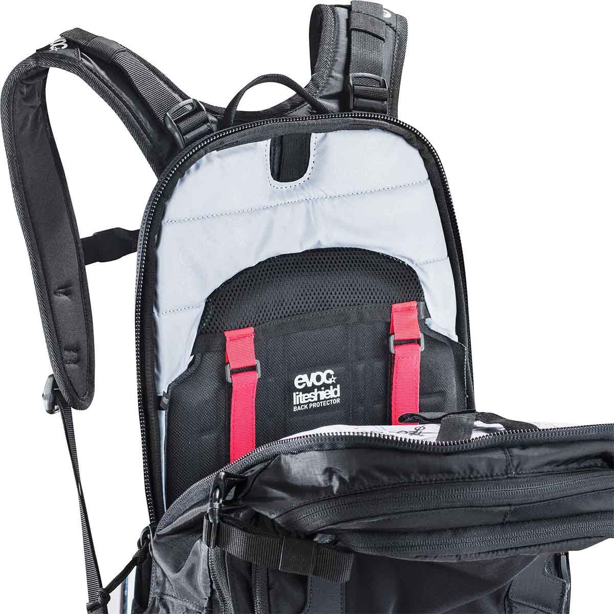 Plecak z grzbietem EVOC FR PROTECTOR TOUR 30L Czarny - Image 7