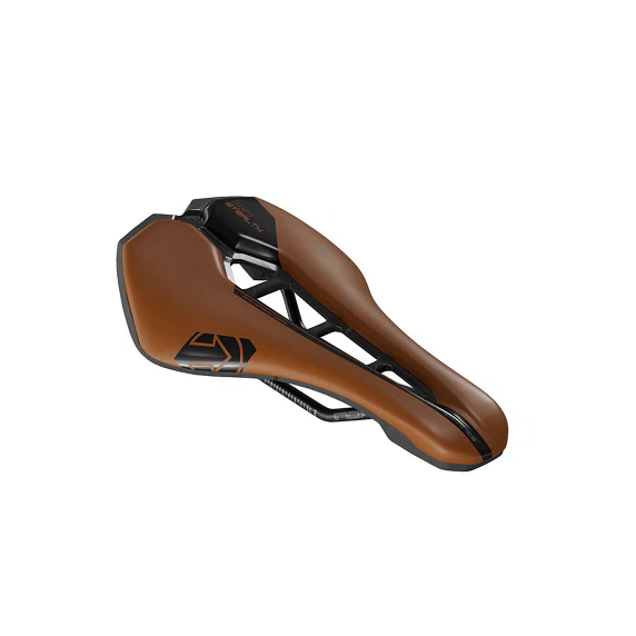 Siodełko STEALTH PERFORMANCE CURVED 152 mm PRO Brązowe stalowe szyny