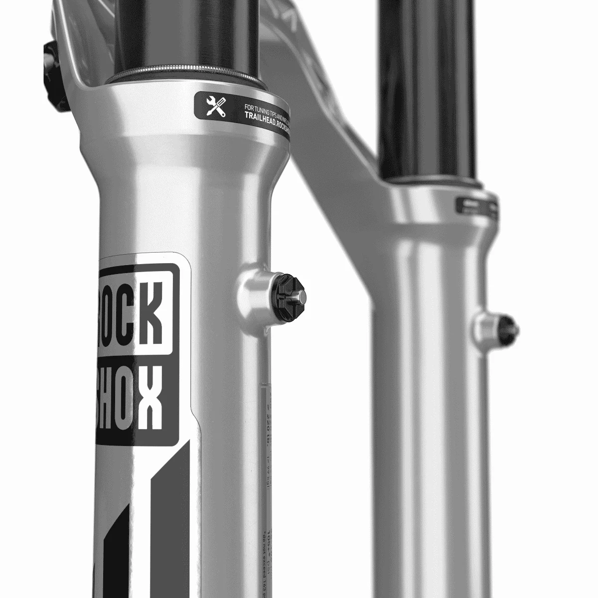 ROCKSHOX PIKE ULTIMATE CHARGER 3 RC2 29 DEBONAIR+ Stożkowa oś widelca 15x110mm Boost Silver - Image 5