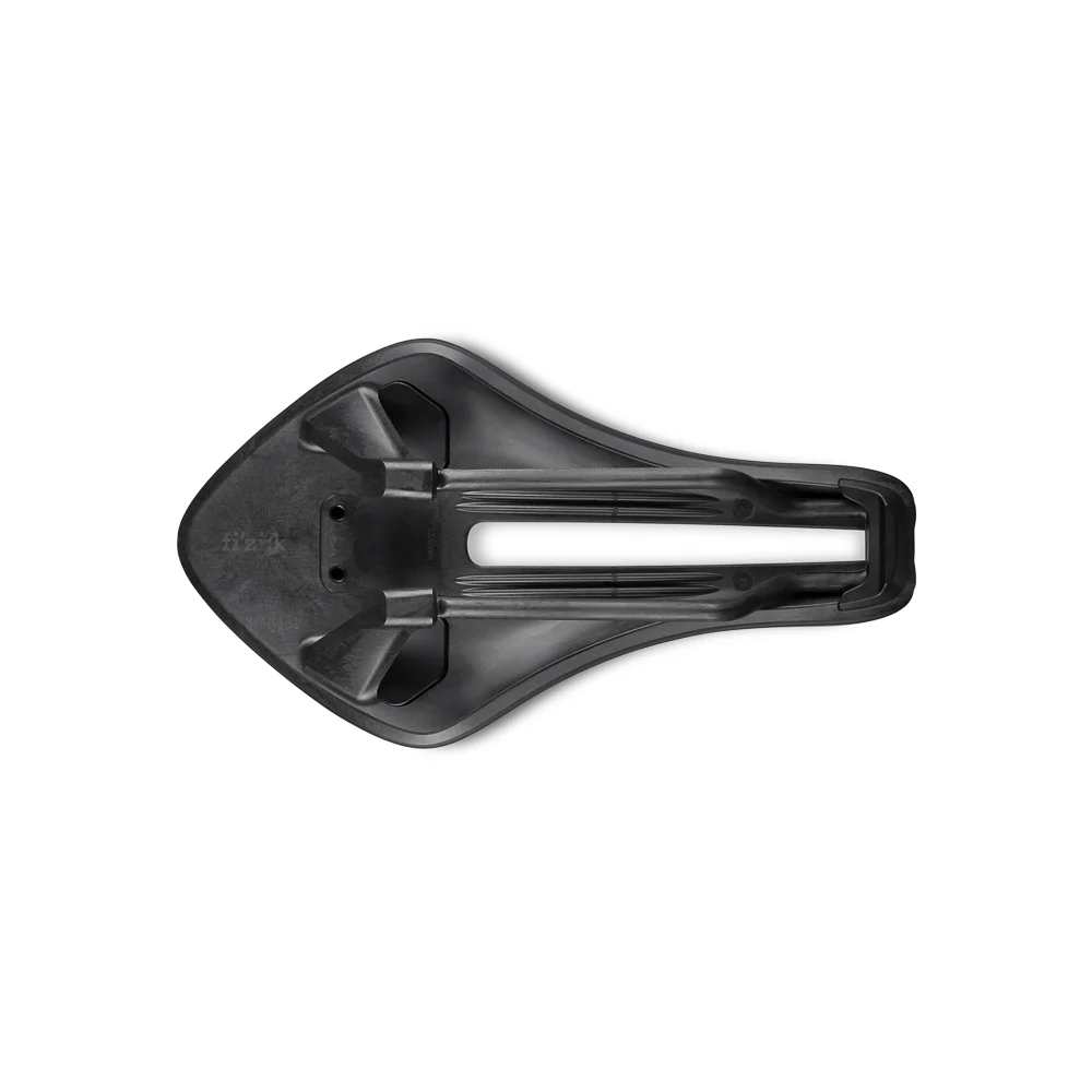 FIZIK TRANSIRO AERIS LD R1 135mm siodełko z karbonowymi szynami czarne - Image 4