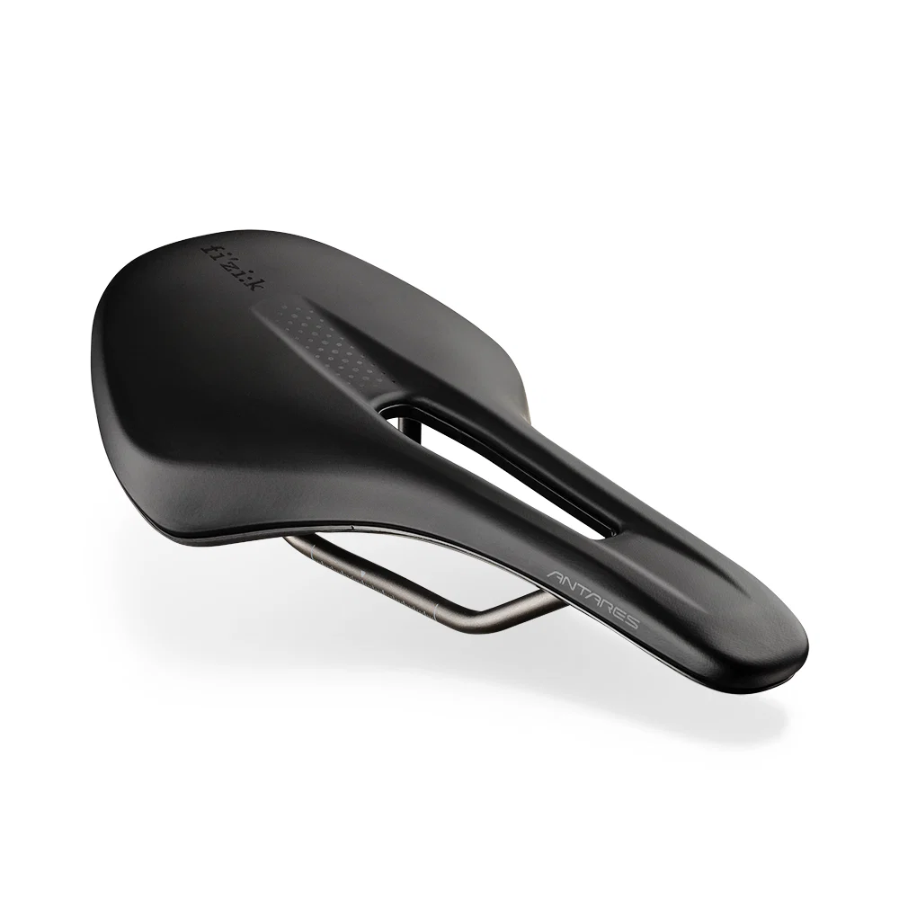 Siodełko FIZIK VENTO ANTARES R3 140 mm z szynami Kium czarne