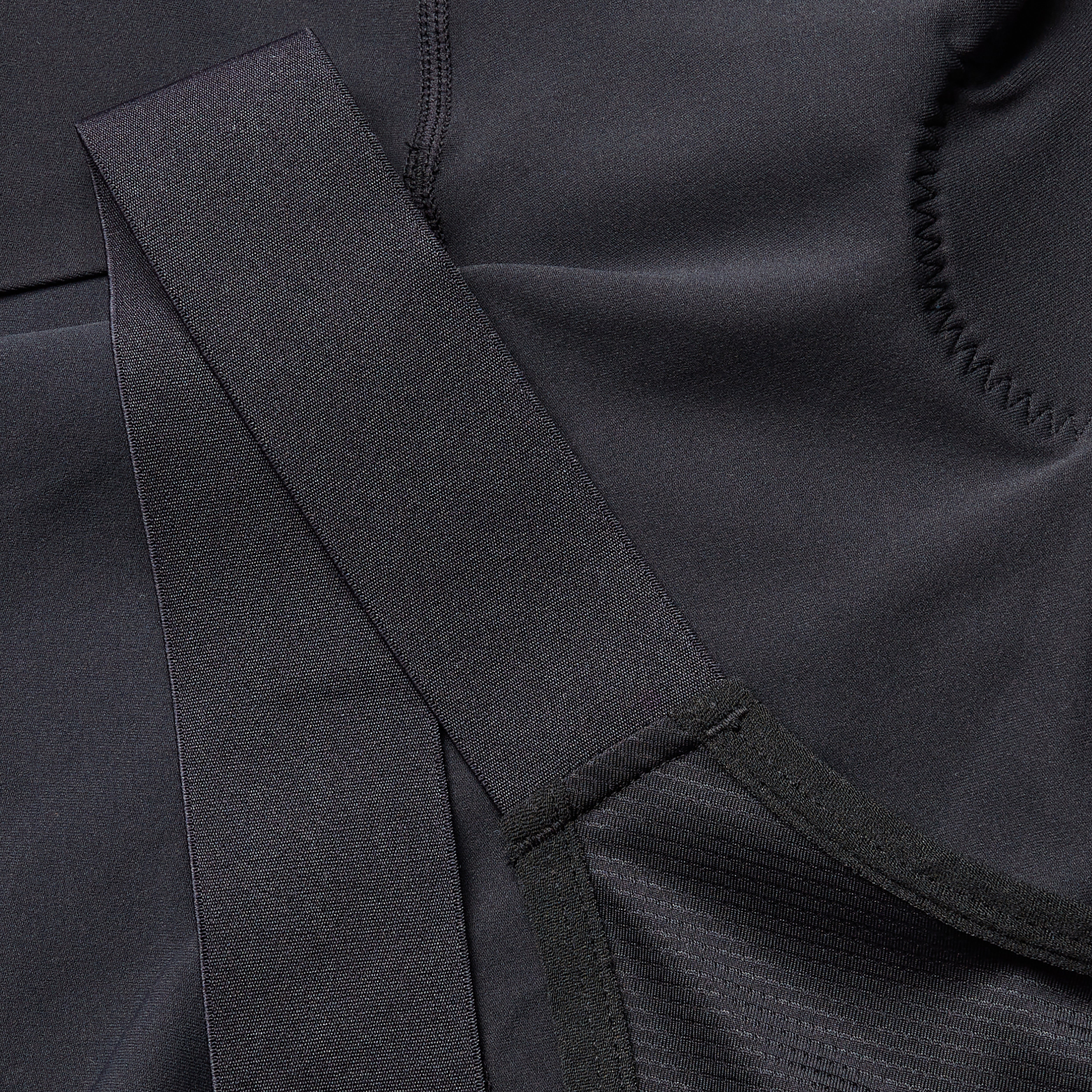 Spodenki ENDURA LOOP Bib Short Black - Image 4