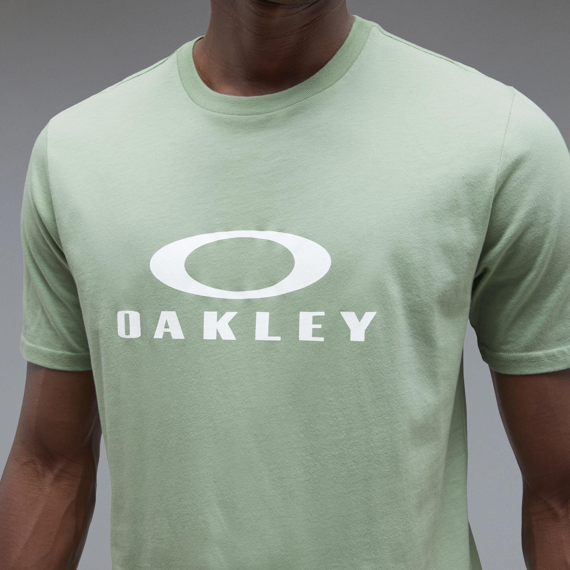 T-Shirt OAKLEY O BARK 2.0 Faded Green - Image 3