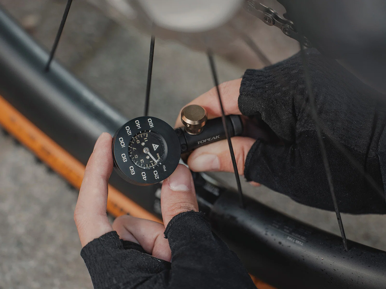 TOPEAK AIRBOOSTER G+ inflator CO2 - Image 3