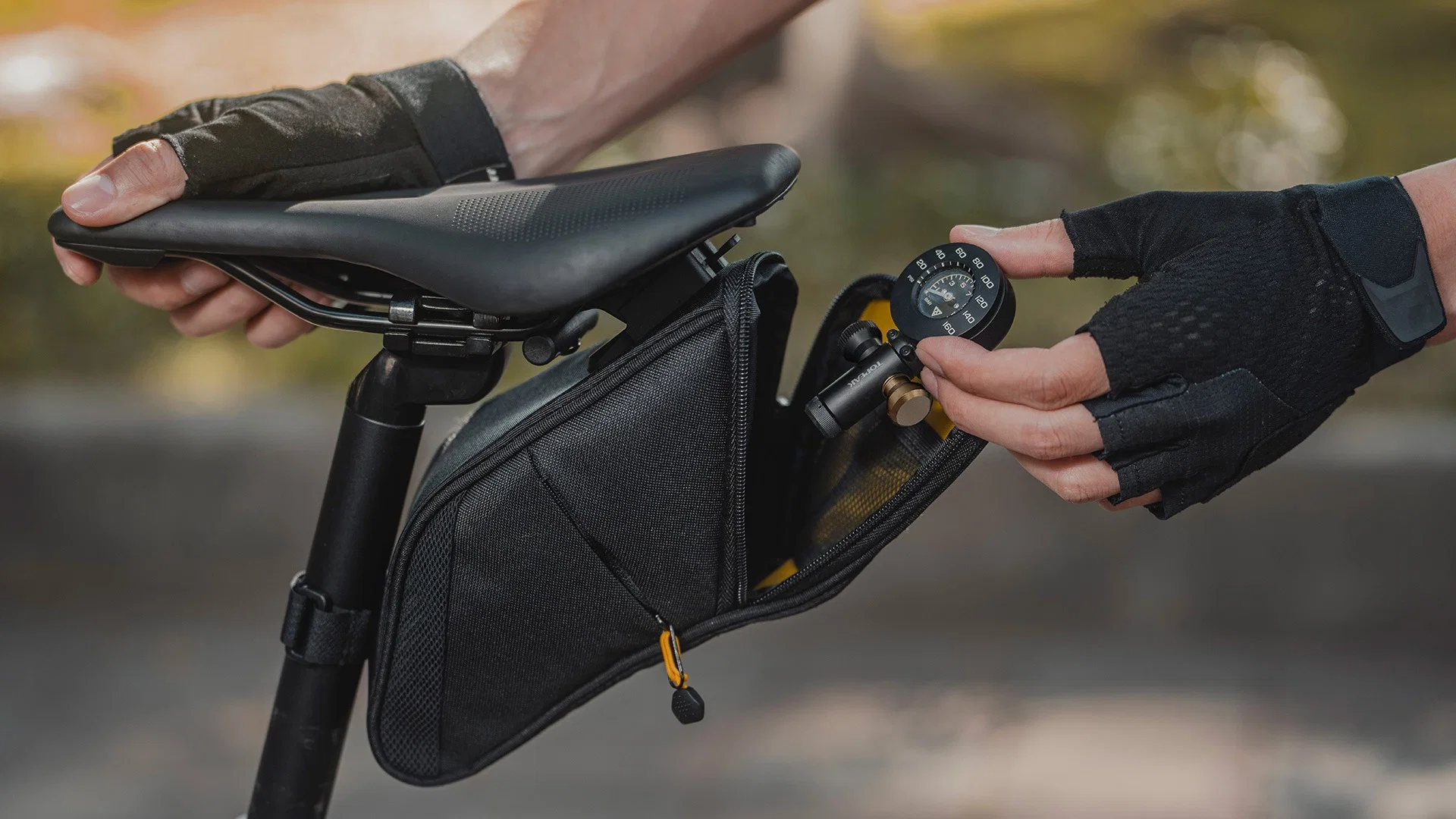 TOPEAK AIRBOOSTER G+ inflator CO2 - Image 4