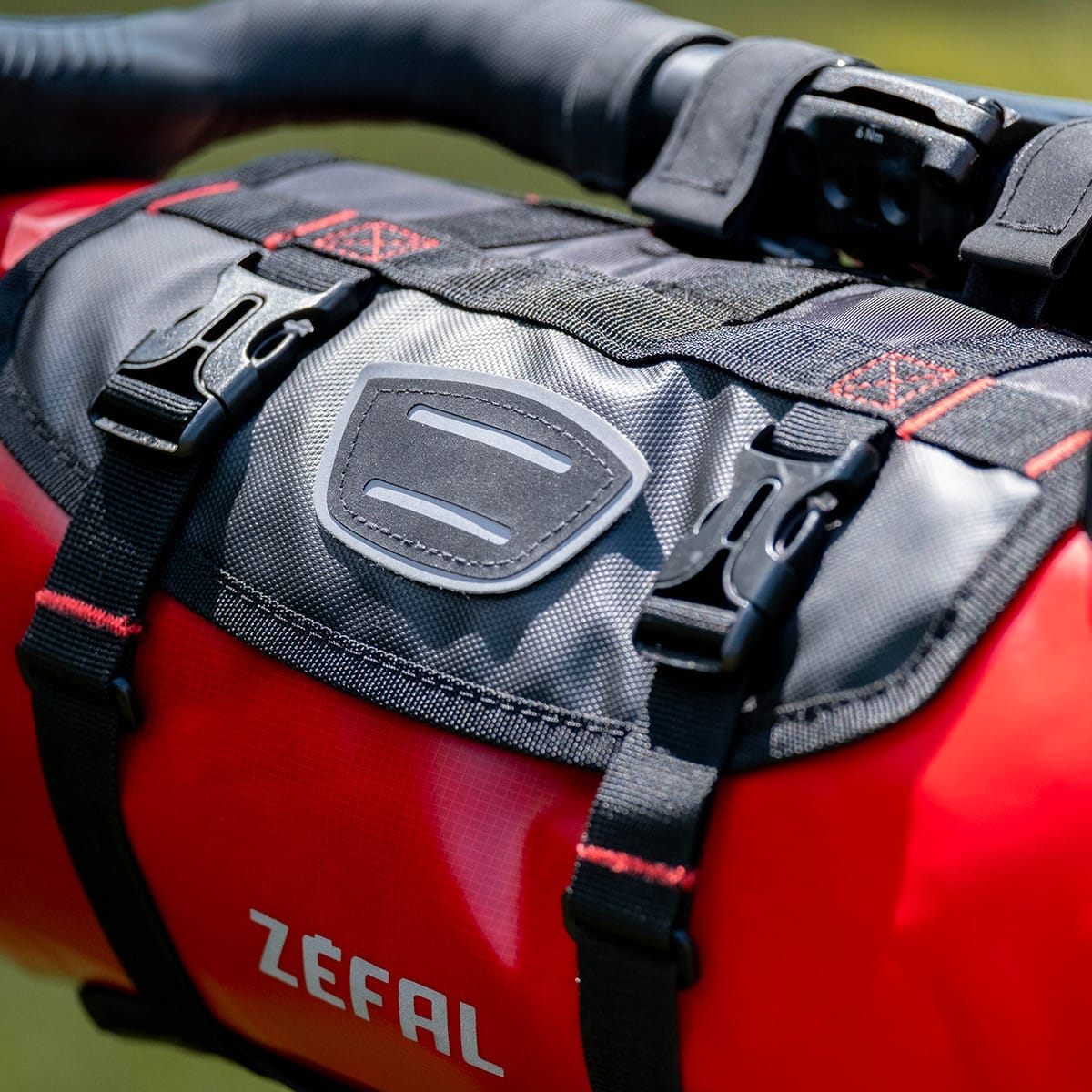 Torba na kierownicę ZEFAL Z ADVENTURE F10 10L czerwona - Image 8