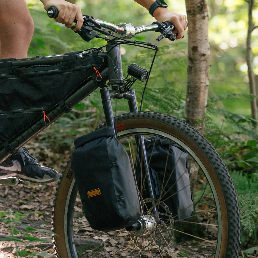Torba na widelec RESTRAP SWITCH PANNIER 5 L Czarny - Image 10