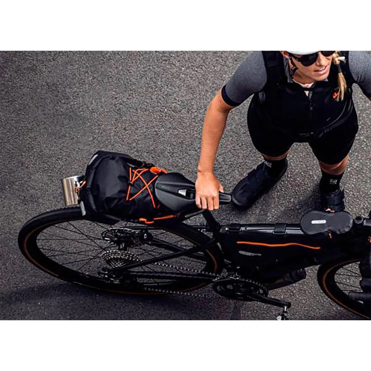 Torba pod siodło ORTLIEB SEAT PACK 11 L czarna - Image 6