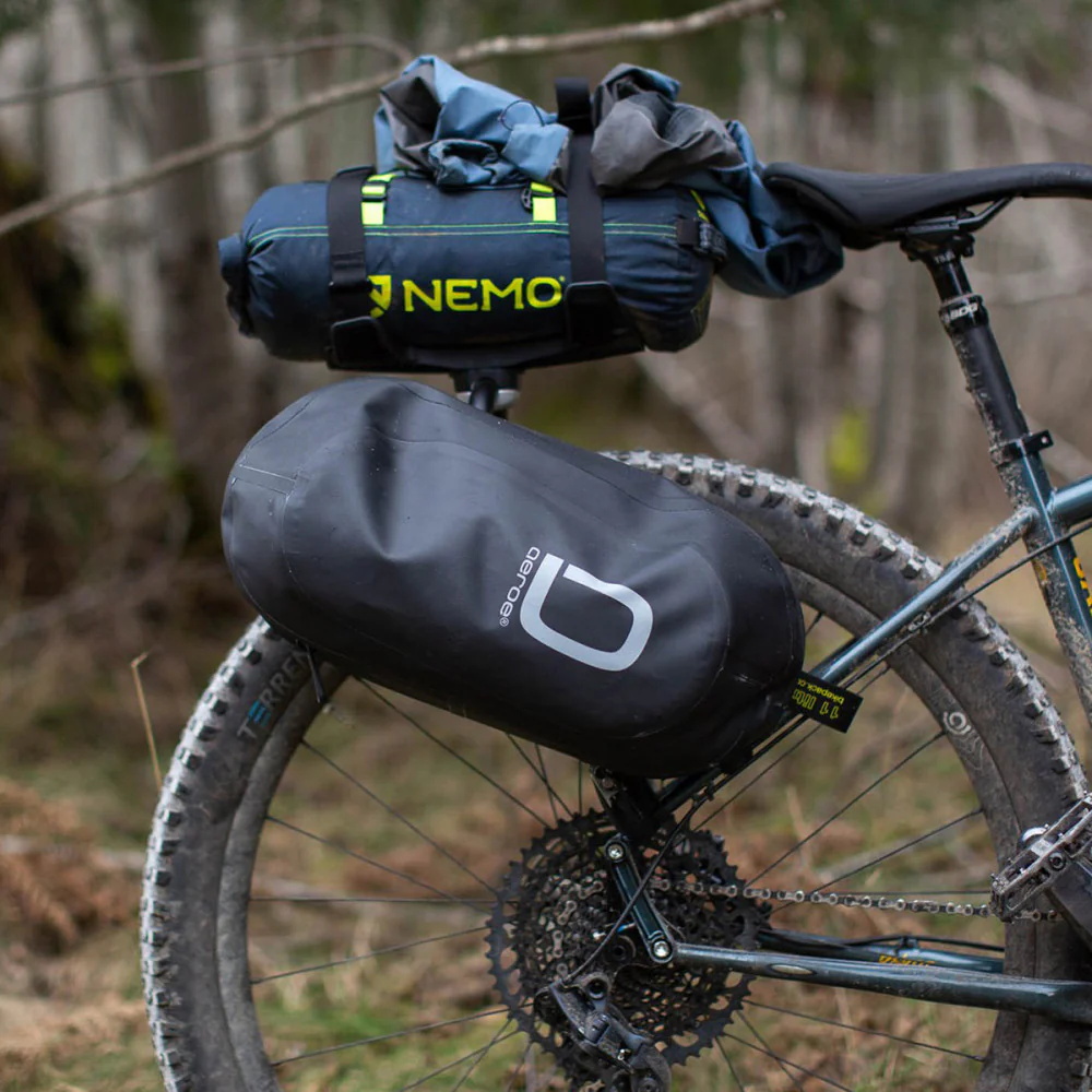 Torba AEROE 11 L Quick-Fit czarna - Image 2