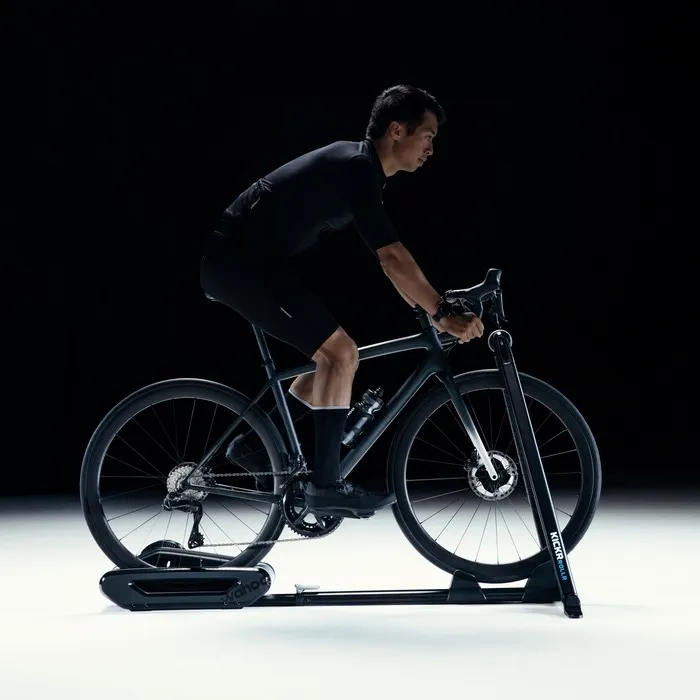Trener domowy KICKR ROLLR Smart Trainer - Image 4