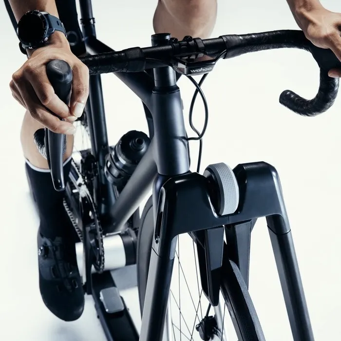 Trener domowy KICKR ROLLR Smart Trainer - Image 5