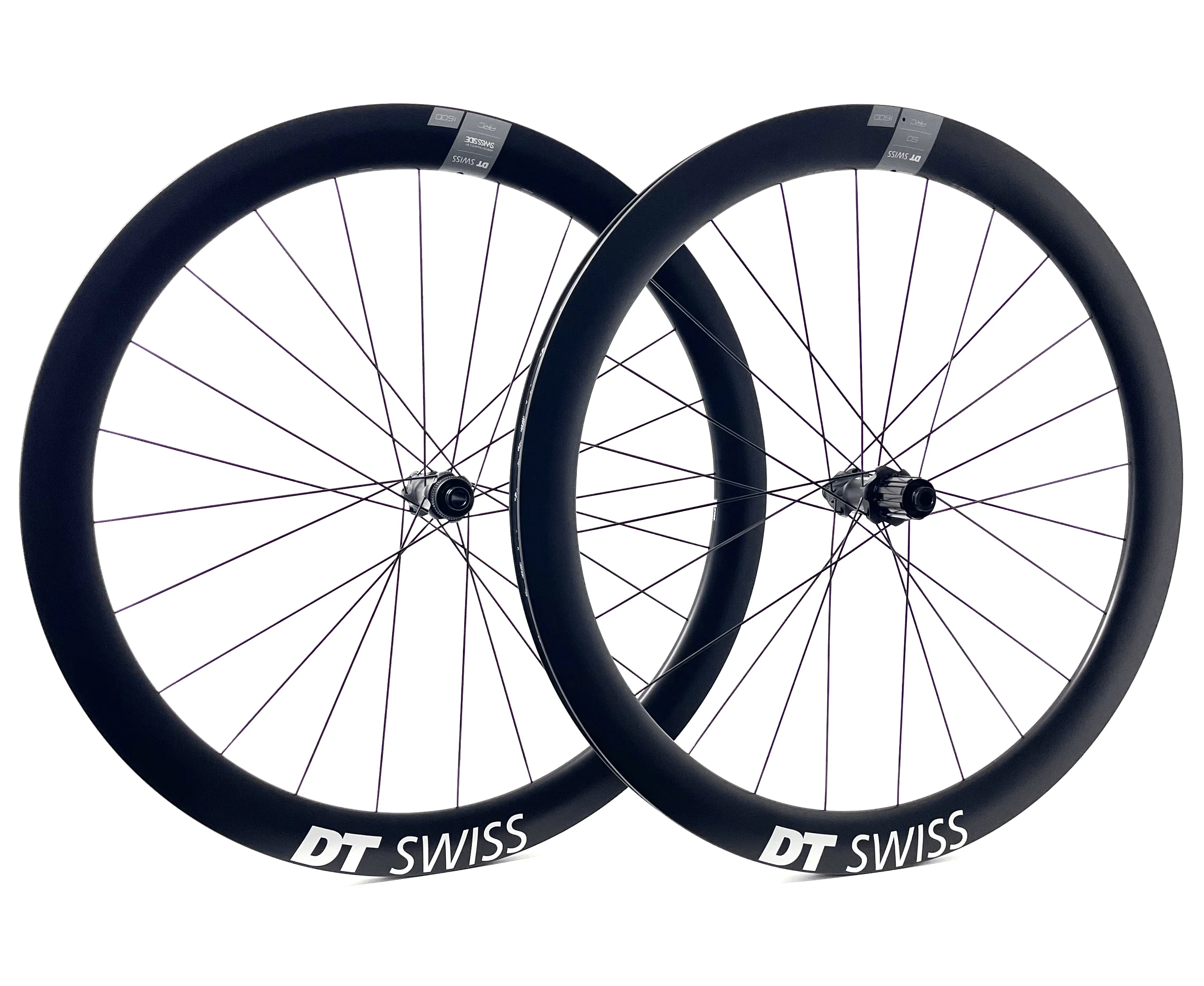 Przednie koło DT SWISS ARC 1600 SPLINE 50 mm przystosowane do zastosowania bezdętkowego (Centerlock)