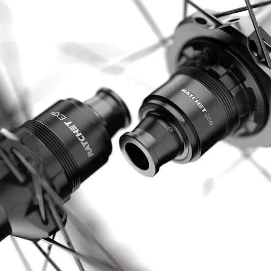 Tylne koło DT SWISS XMC 1501 SPLINE ONE 30 mm 29" 12x148 mm Boost - Image 4